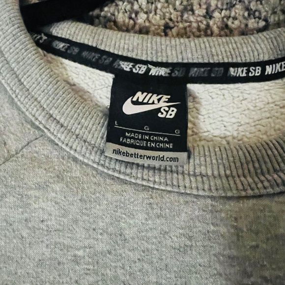Nike crewneck - Picture 3 of 3